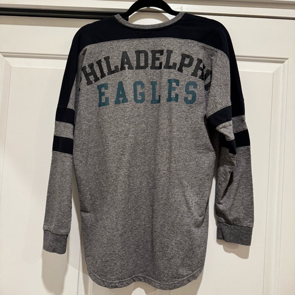 Philadelphia Eagles Football NFL Women’s Long Sleeve Shirt, MEDIUM - Picture 6 of 6